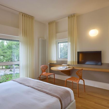 Hotel Emilia Ancona Exterior photo