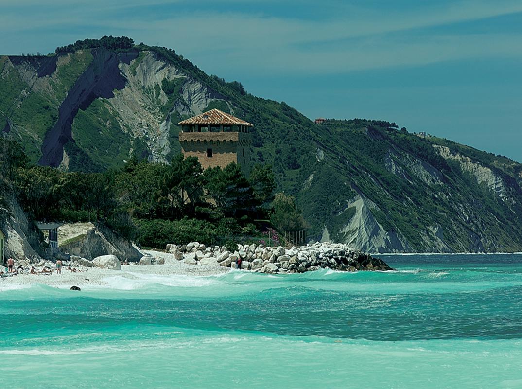 Hotel Emilia Ancona Exterior photo