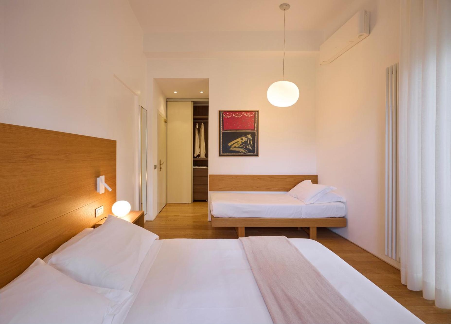 Hotel Emilia Ancona Exterior photo